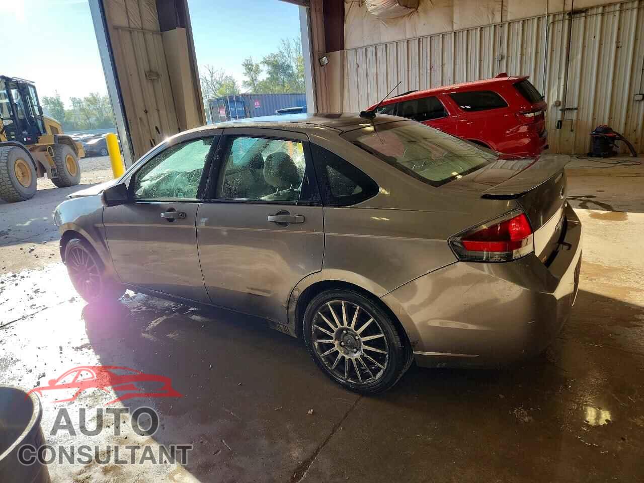 FORD FOCUS 2011 - 1FAHP3GN5BW116012