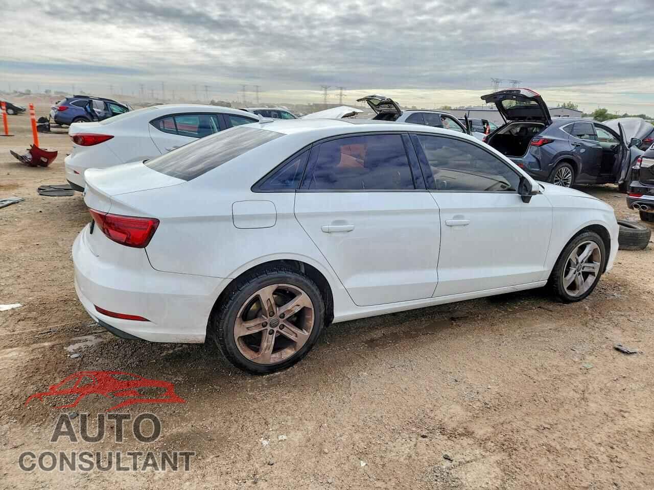 AUDI A3 2017 - WAUAUGFF8H1032596