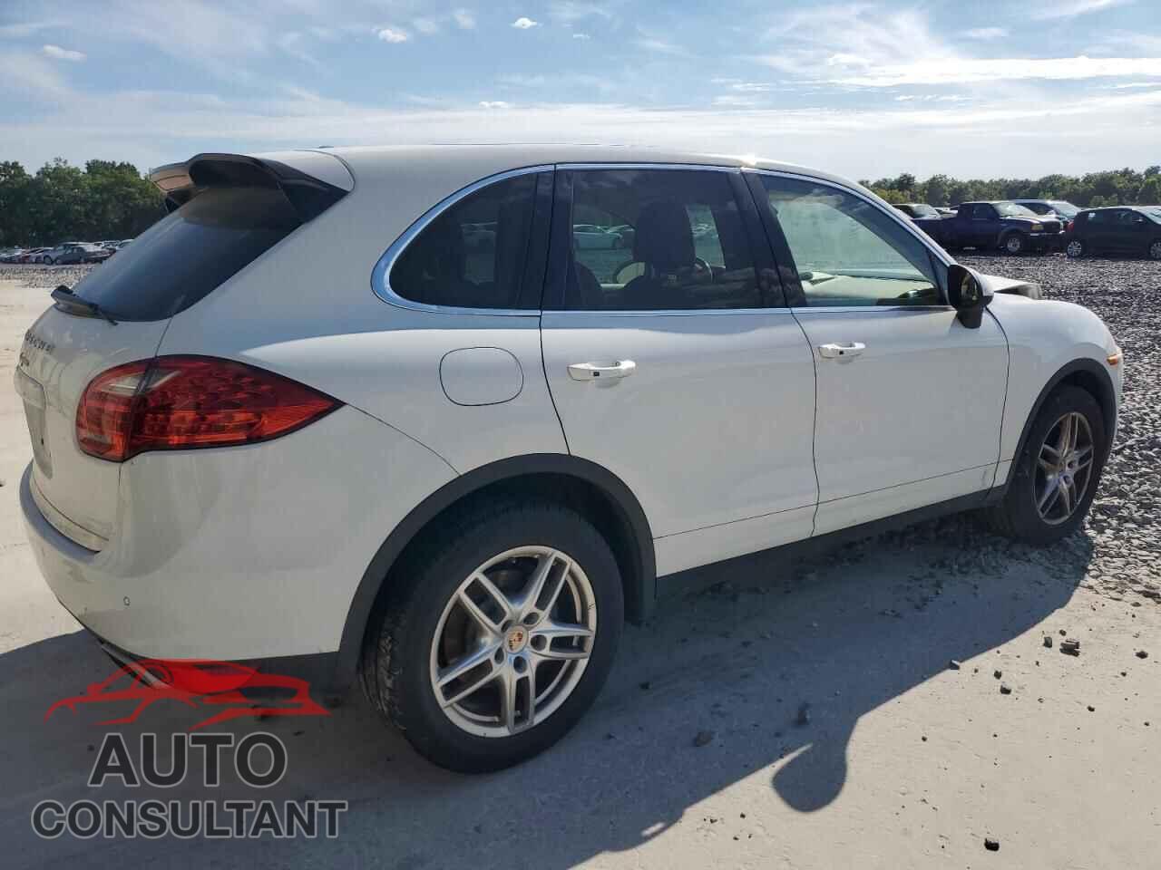 PORSCHE CAYENNE 2014 - WP1AA2A24ELA03100