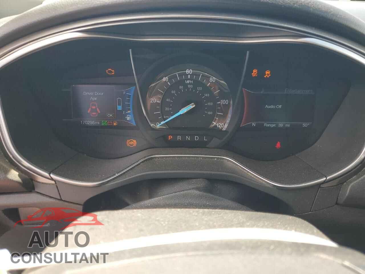 FORD FUSION 2017 - 3FA6P0LU8HR264590