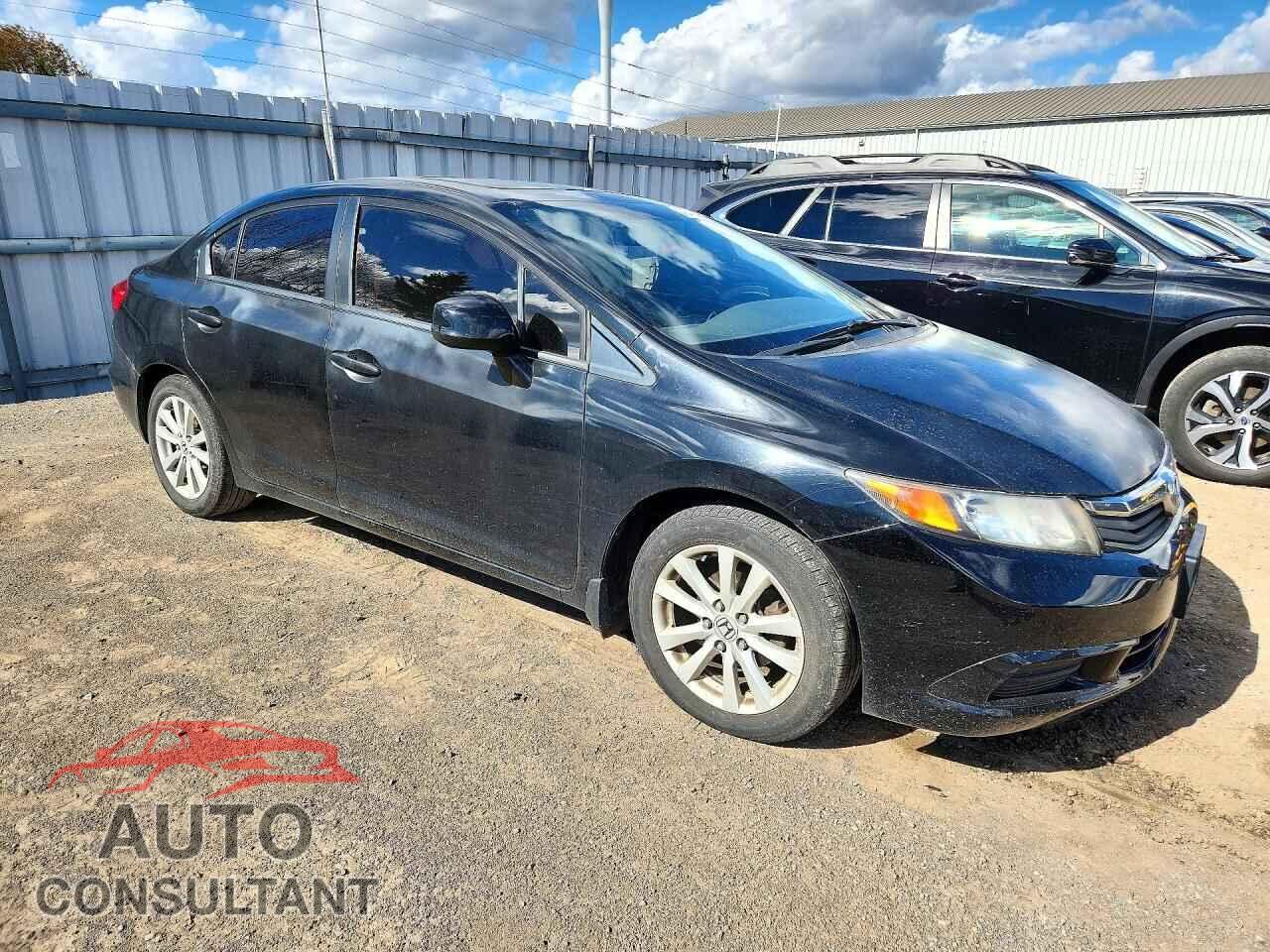 HONDA CIVIC 2012 - 2HGFB2F54CH010499