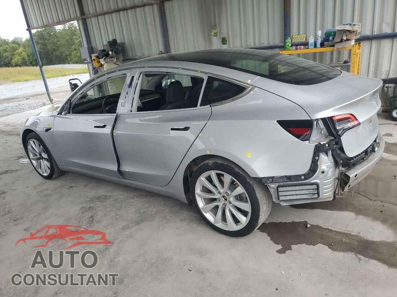 TESLA MODEL 3 2018 - 5YJ3E1EA7JF106664