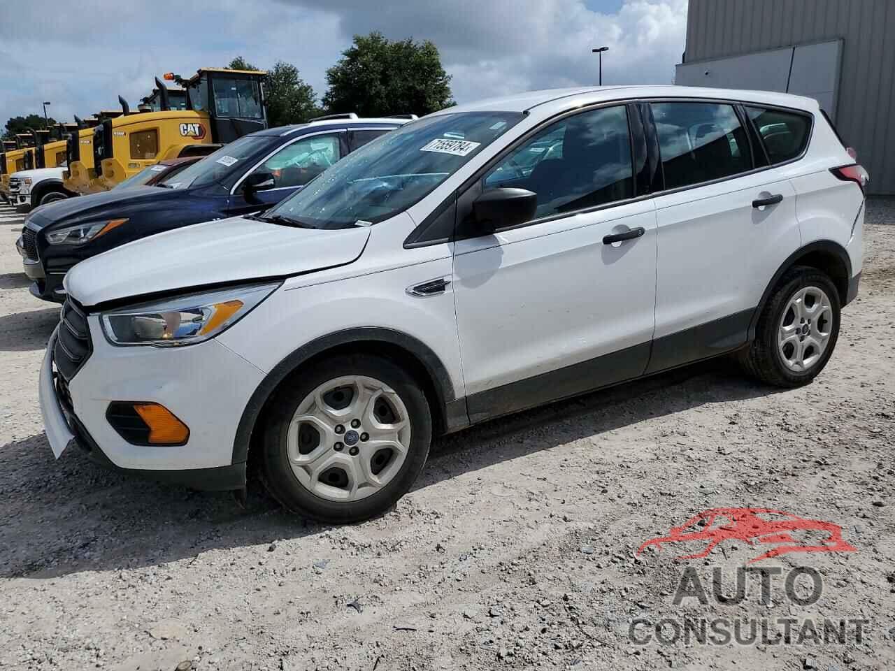 FORD ESCAPE 2017 - 1FMCU0F75HUB57027