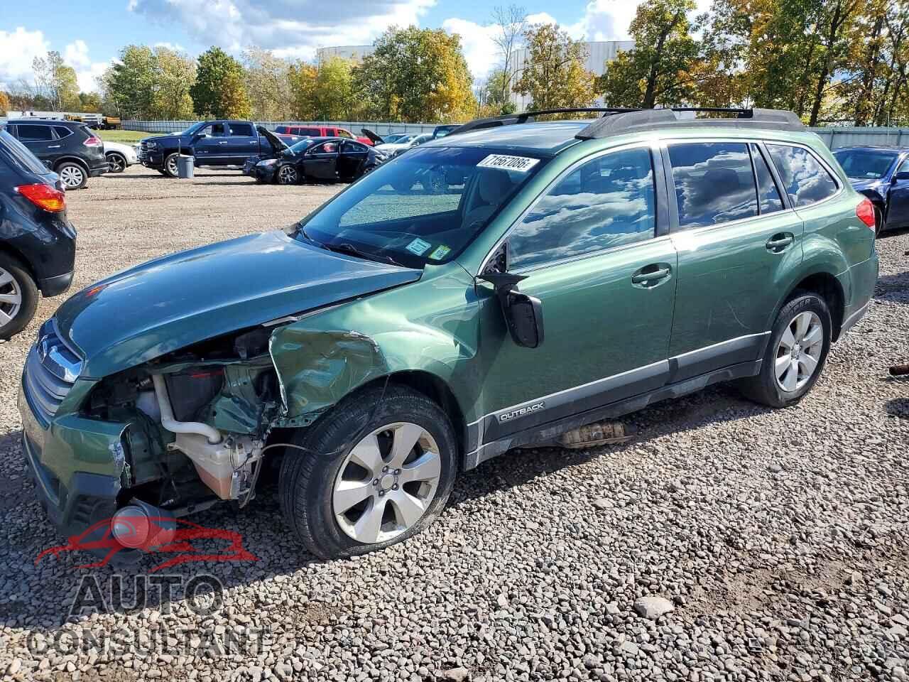SUBARU OUTBACK 2013 - 4S4BRBCC4D1241670