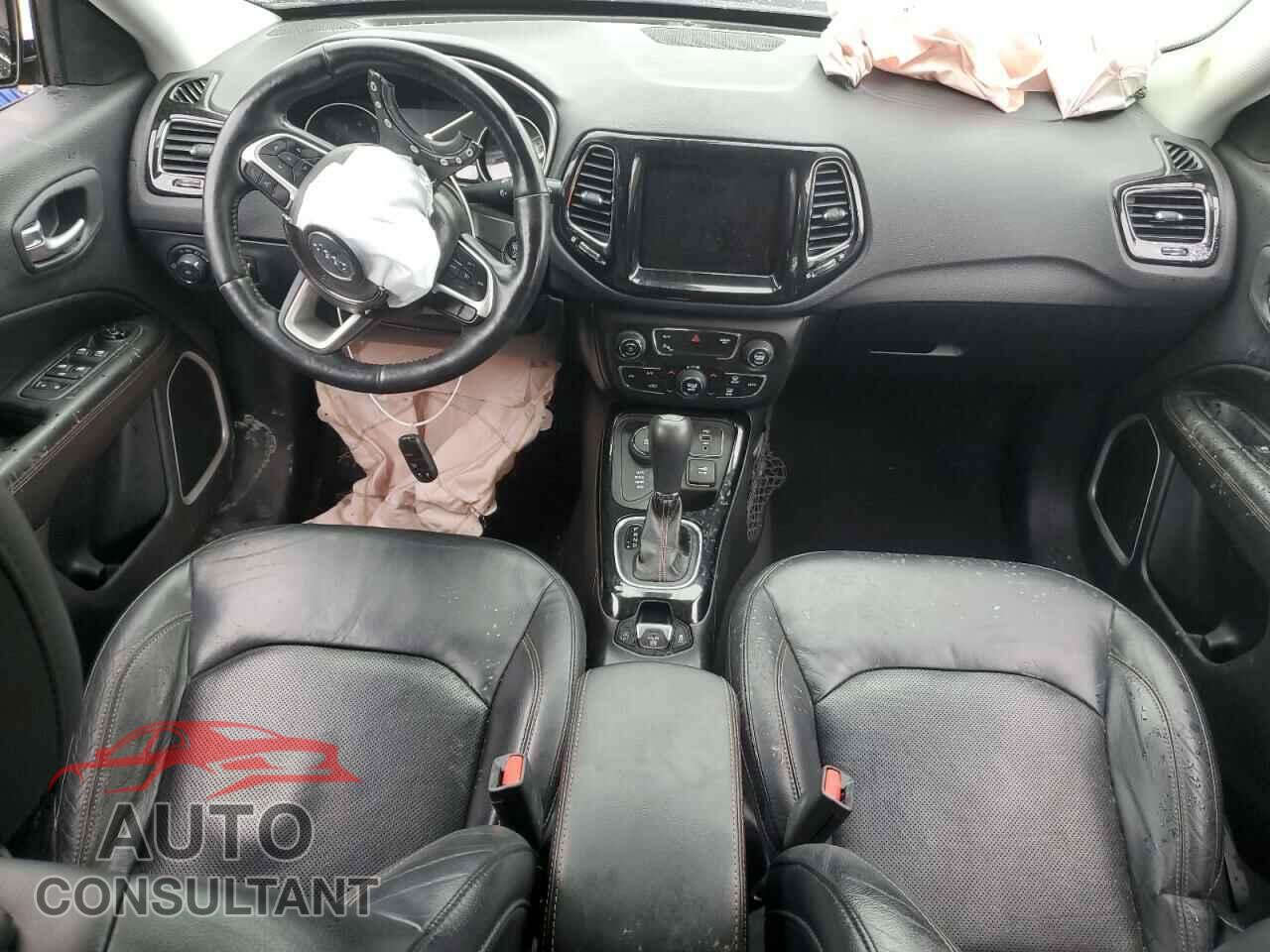 JEEP COMPASS 2017 - 3C4NJDCB1HT688564
