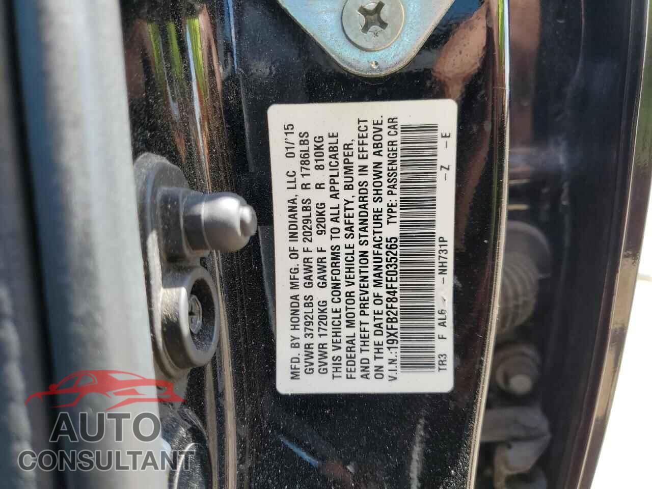 HONDA CIVIC 2015 - 19XFB2F84FE035265