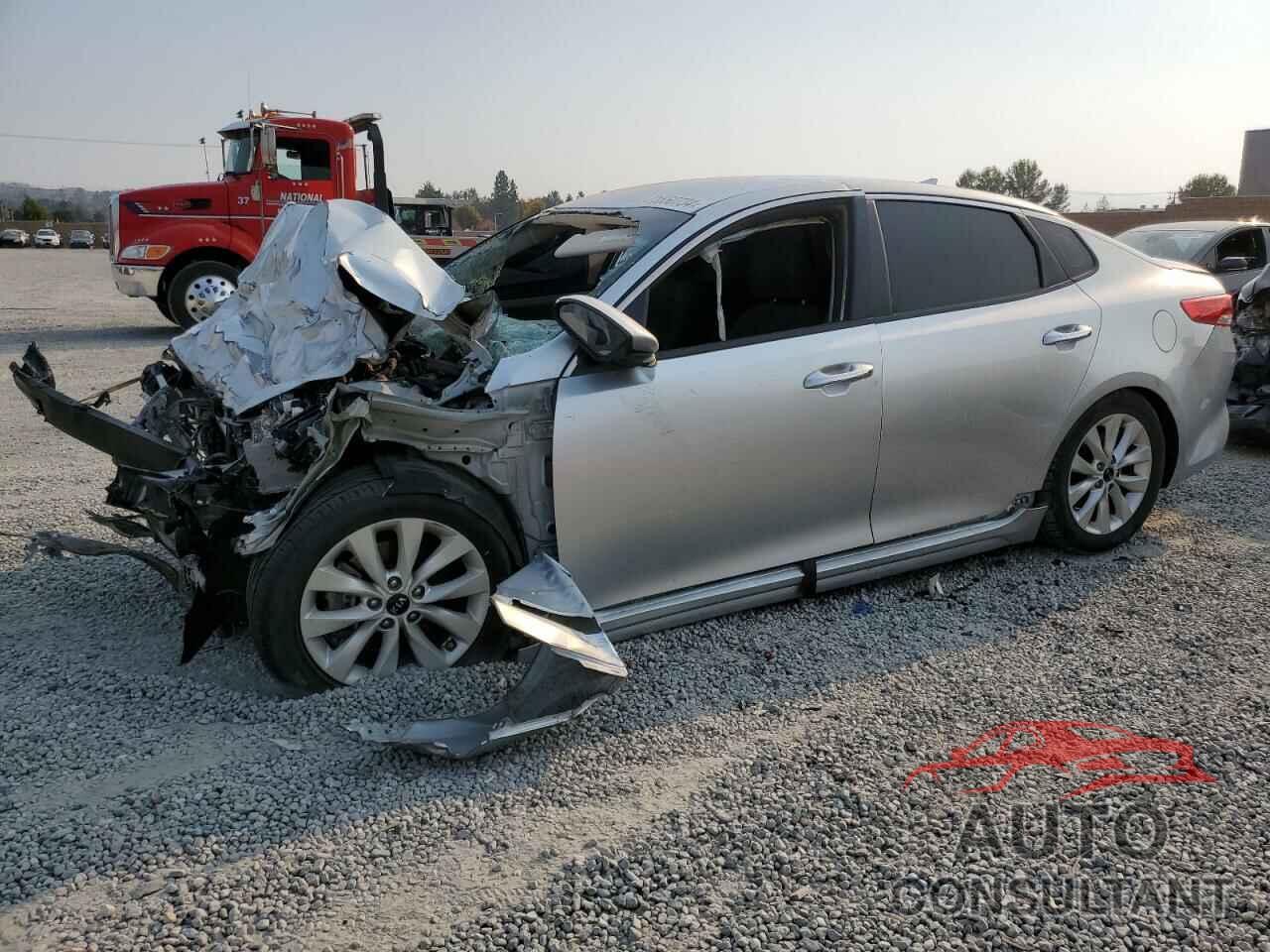 KIA OPTIMA 2017 - 5XXGT4L32HG146090
