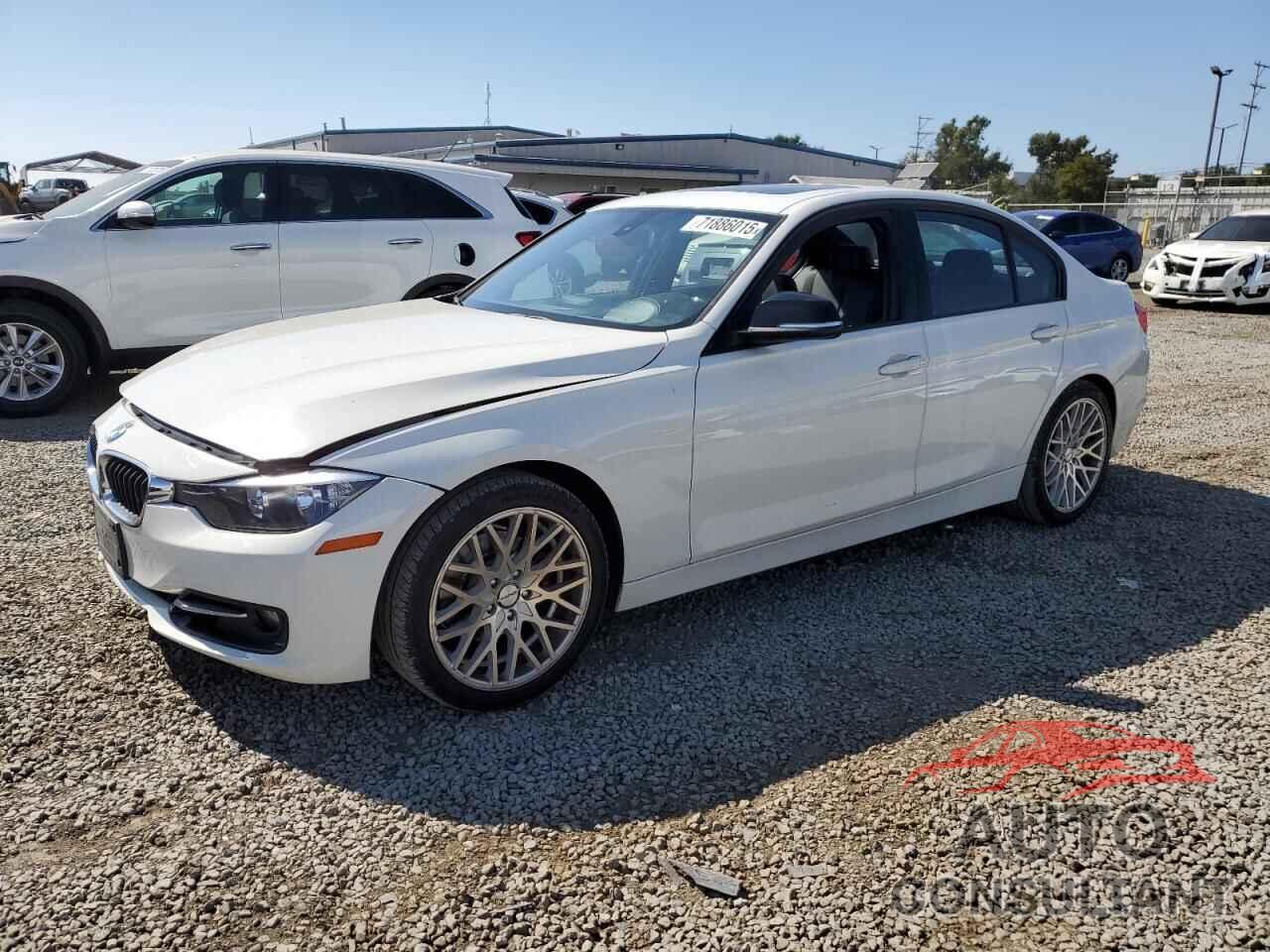 BMW 3 SERIES 2012 - WBA3C1C51CA696848