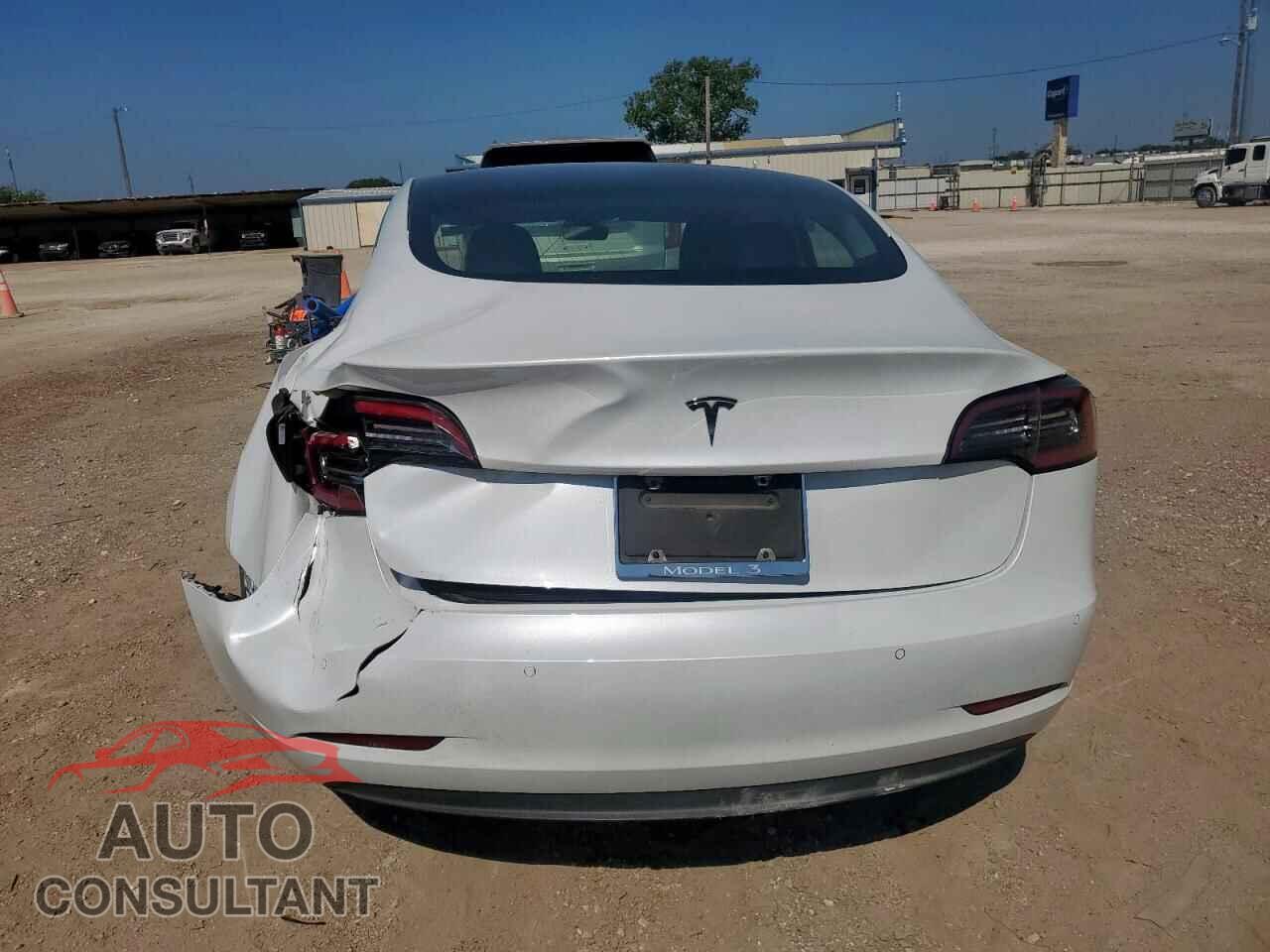 TESLA MODEL 3 2020 - 5YJ3E1EA2LF799629
