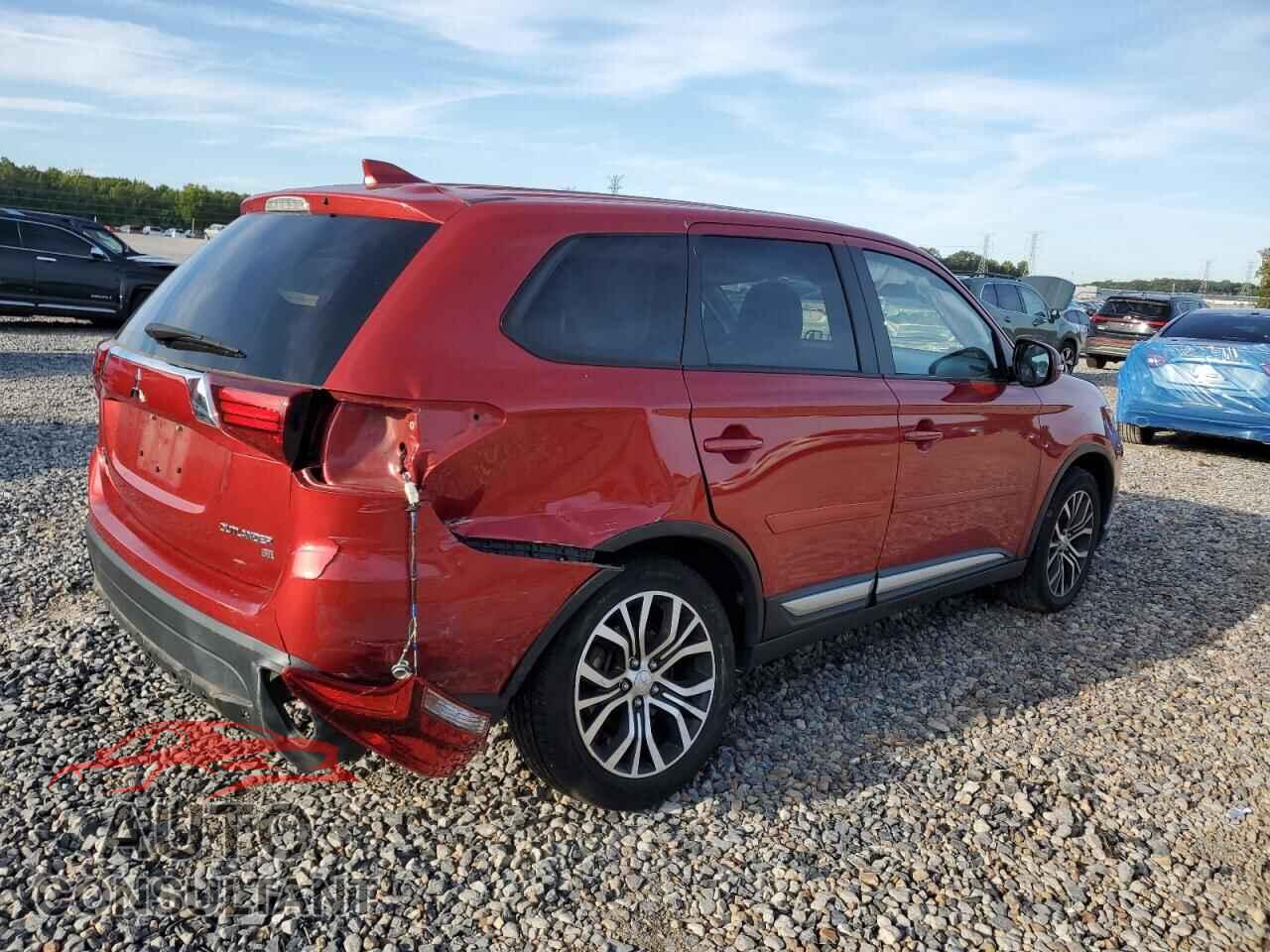 MITSUBISHI OUTLANDER 2018 - JA4AD3A34JZ063192