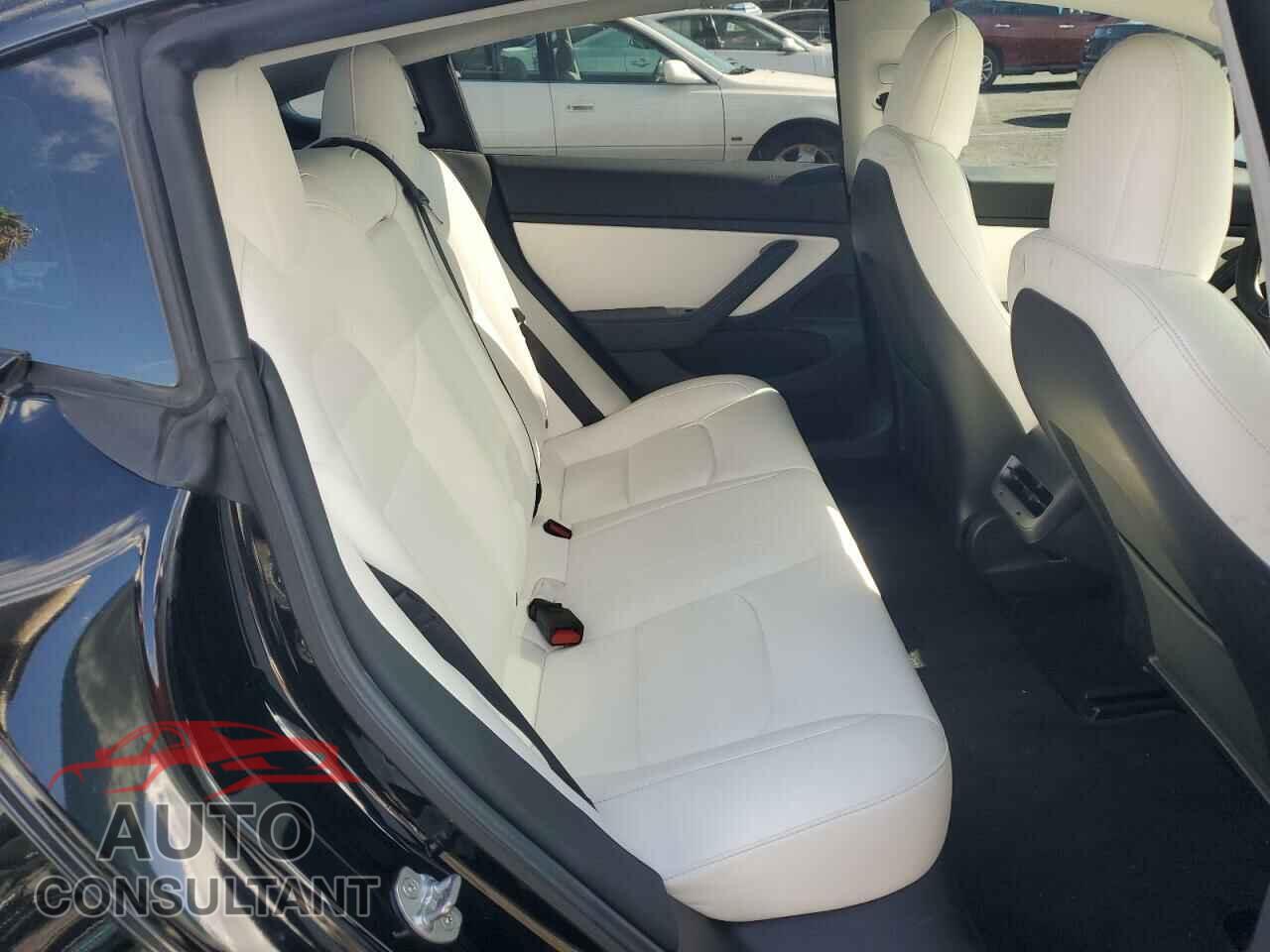 TESLA MODEL 3 2019 - 5YJ3E1EA0KF431948