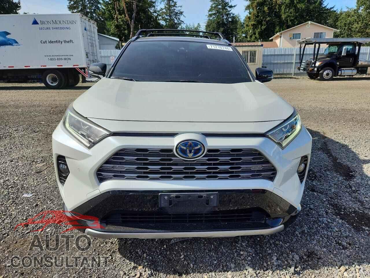 TOYOTA RAV4 2019 - JTMEWRFV0KD511778