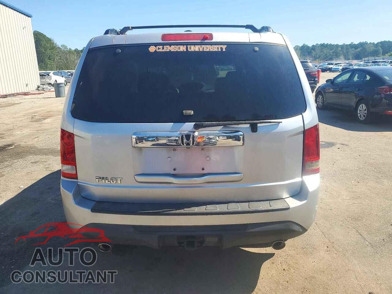 HONDA PILOT 2012 - 5FNYF3H56CB004143