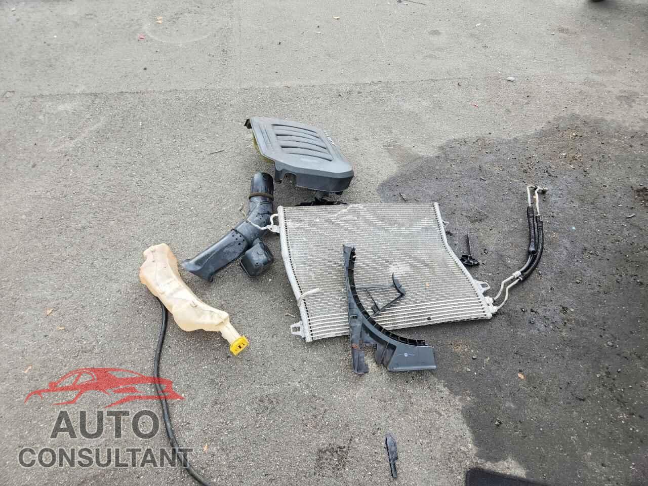 DODGE CARAVAN 2015 - 2C4RDGBG6FR625371