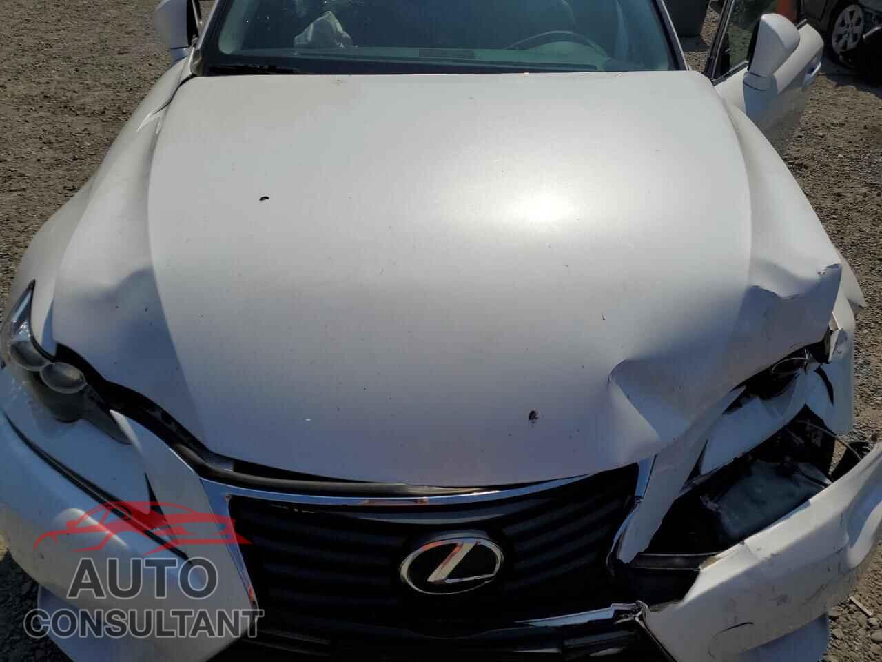 LEXUS IS 2015 - JTHCF1D28F5021721