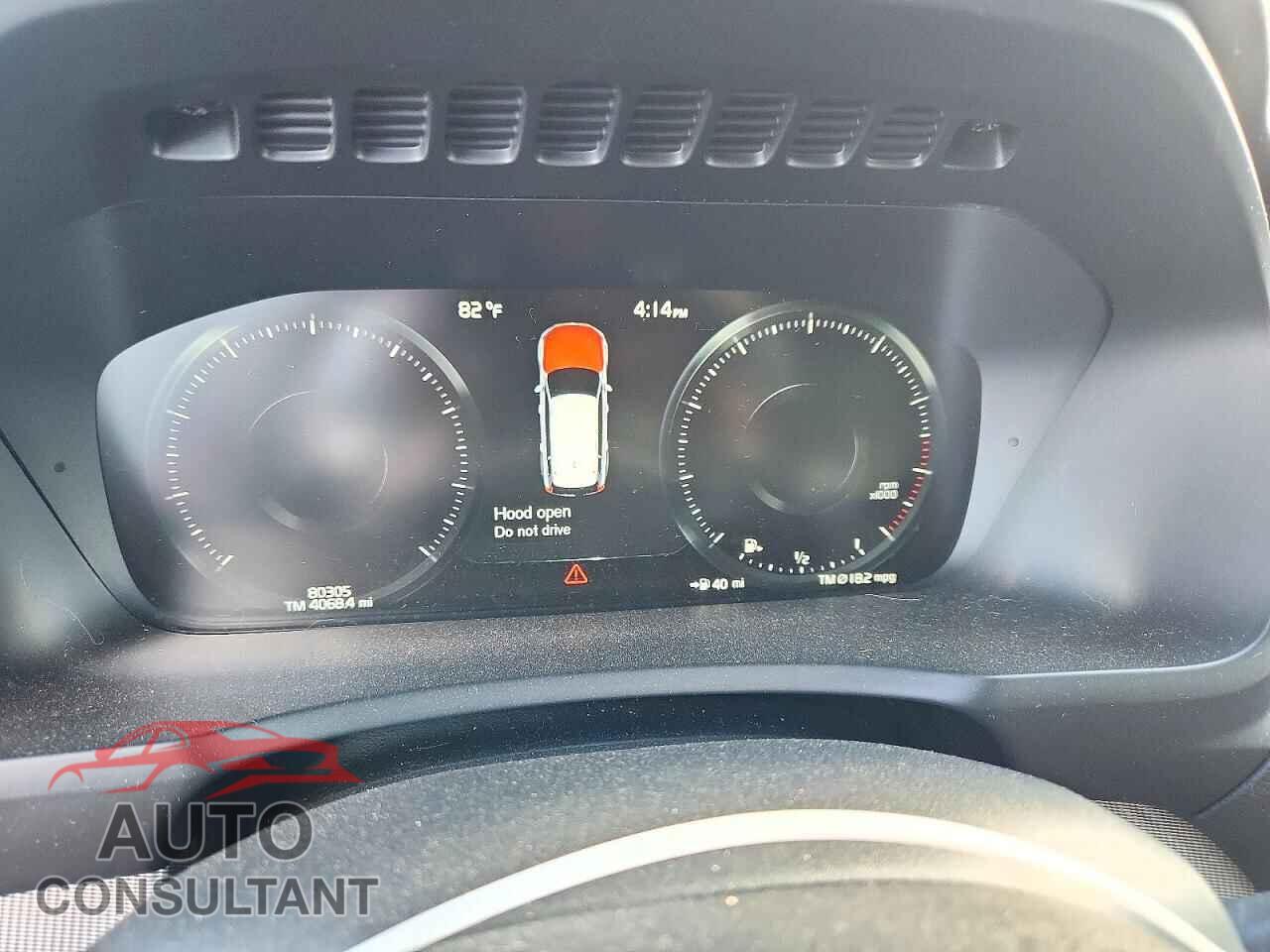 VOLVO XC90 2017 - YV4A22PM7H1105365
