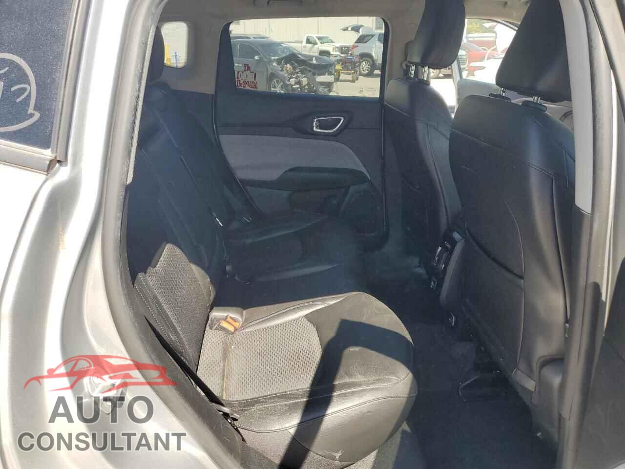 JEEP COMPASS 2022 - 3C4NJCBB1NT176259