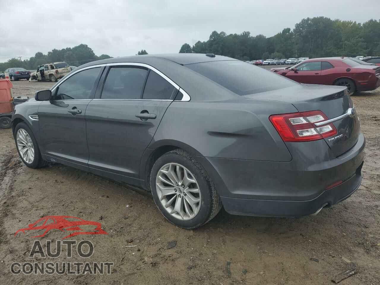 FORD TAURUS 2018 - 1FAHP2F80JG127501