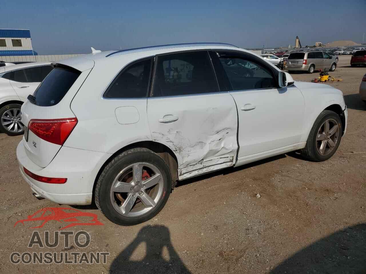 AUDI Q5 2012 - WA1LFAFP2CA135561