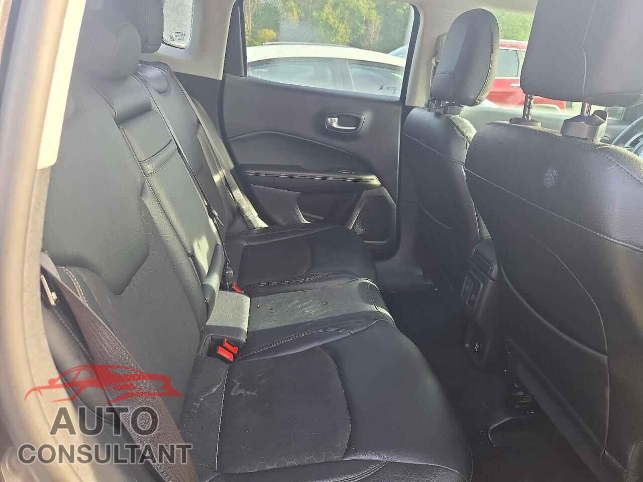 JEEP COMPASS 2017 - 3C4NJDBB6HT692790