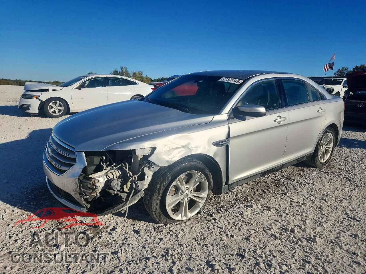 FORD TAURUS 2015 - 1FAHP2E8XFG209535