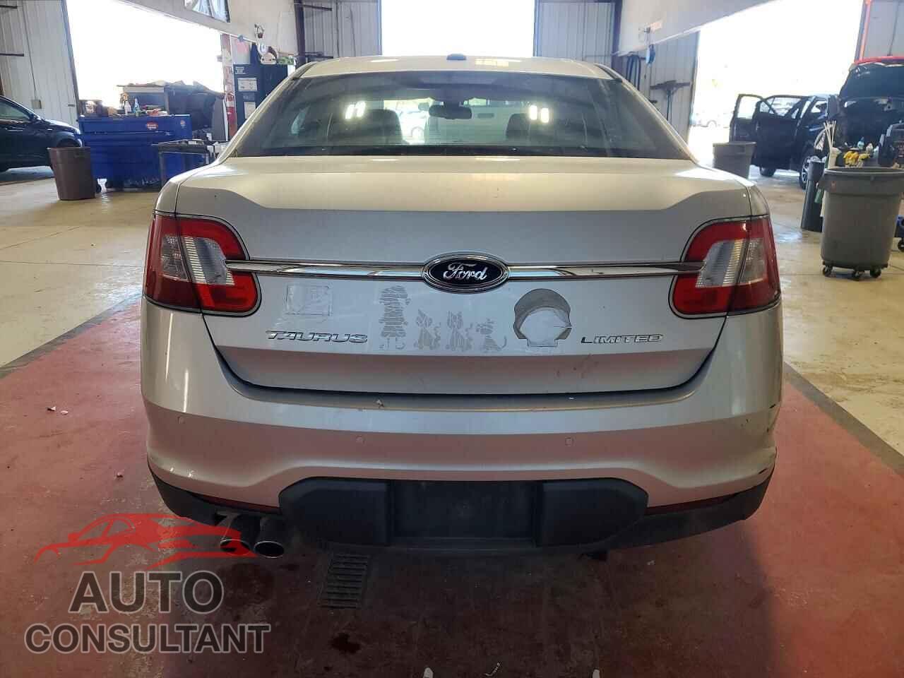 FORD TAURUS 2010 - 1FAHP2FW3AG120749