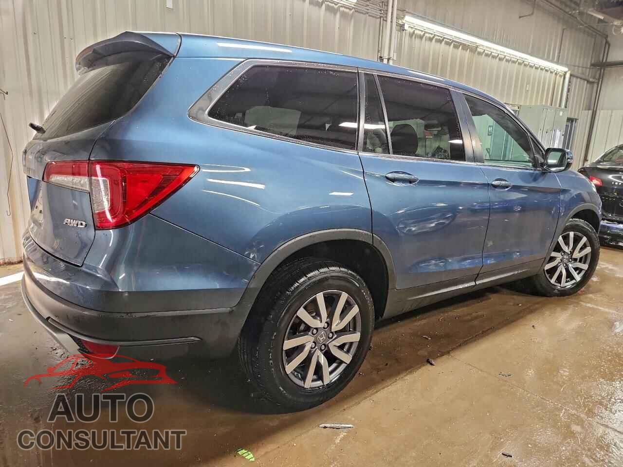 HONDA PILOT 2020 - 5FNYF6H31LB014918