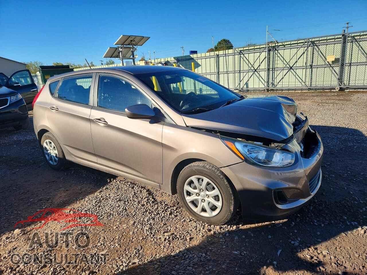 HYUNDAI ACCENT 2012 - KMHCT5AE8CU021876