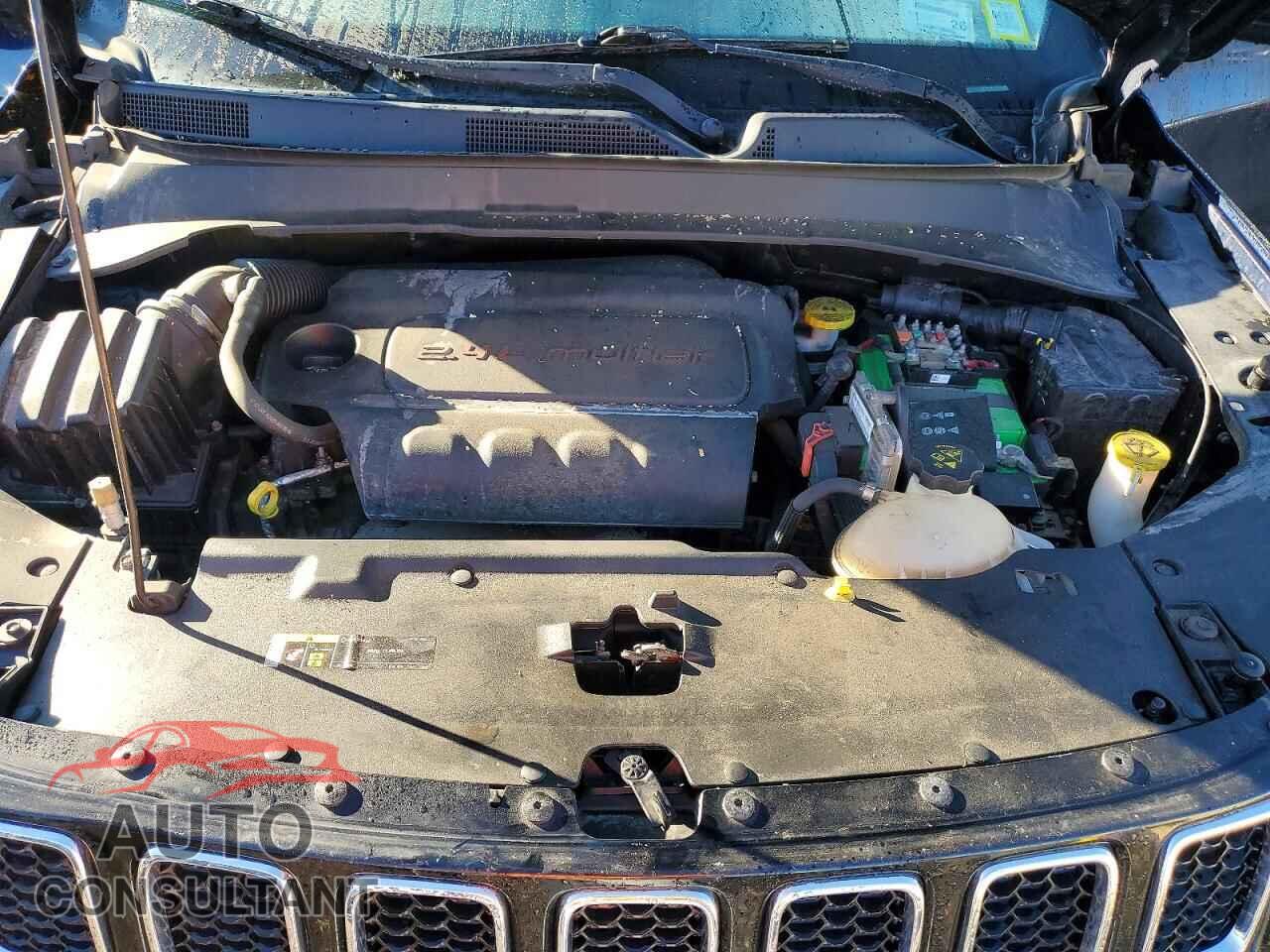 JEEP COMPASS 2018 - 3C4NJDBB1JT261697