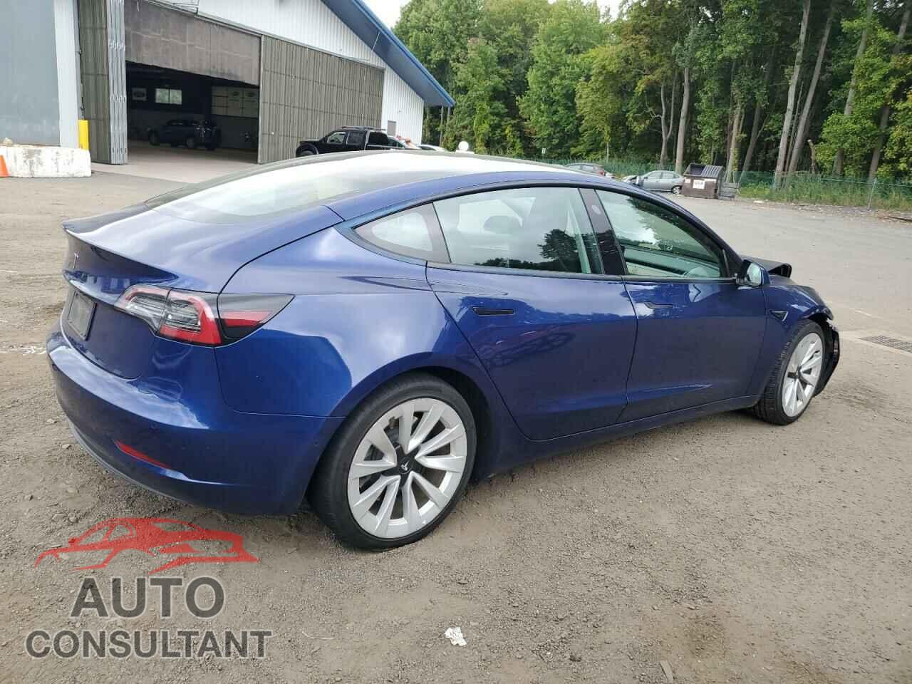 TESLA MODEL 3 2022 - 5YJ3E1EA2NF285556