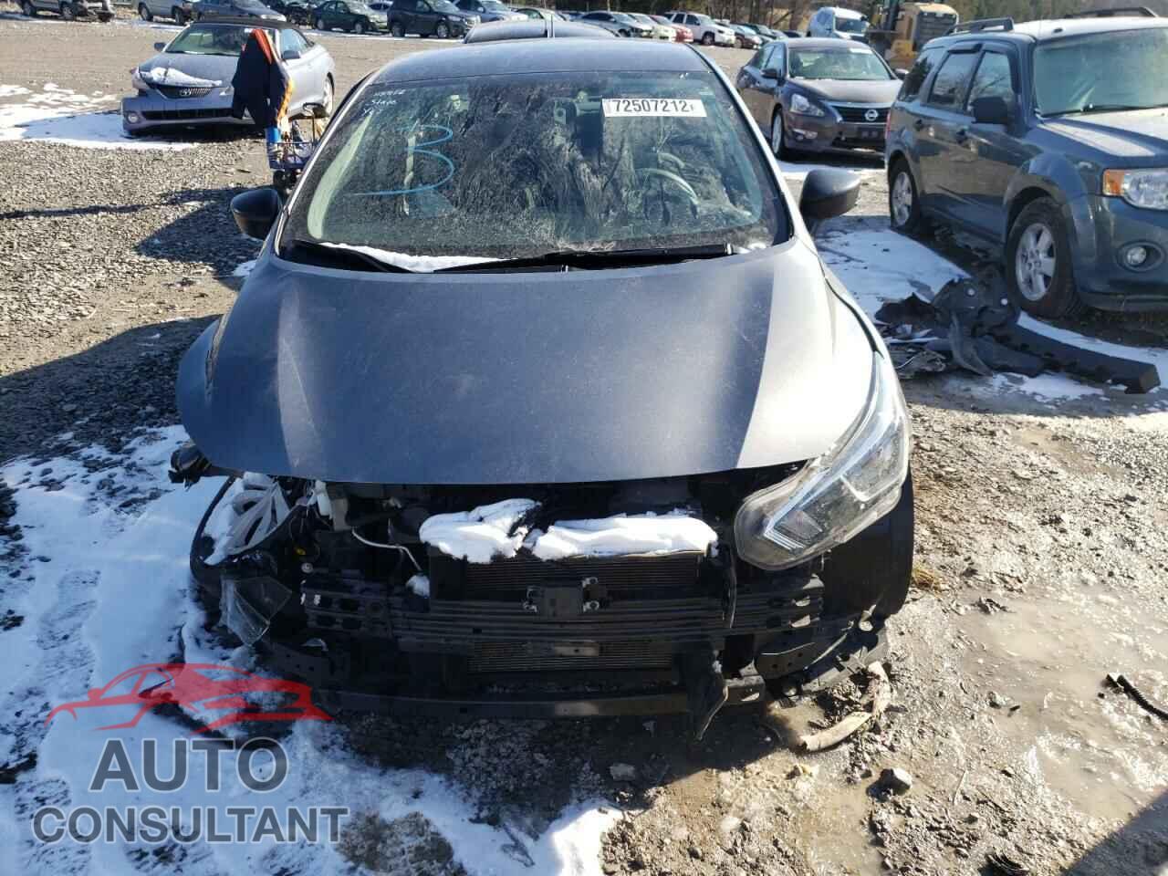 NISSAN VERSA 2020 - 3N1CN8DV6LL909034