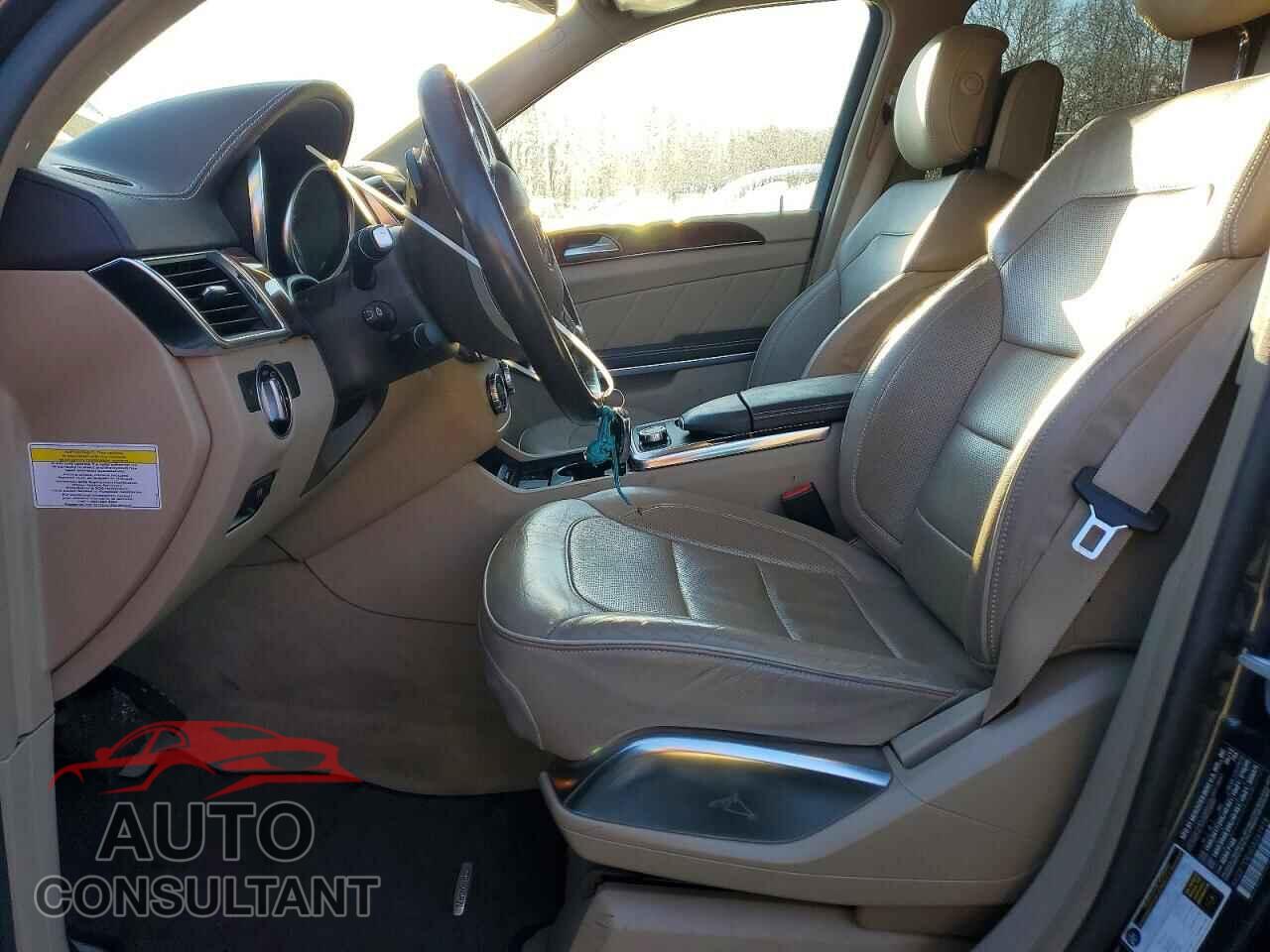 MERCEDES-BENZ GL-CLASS 2013 - 4JGDF7DE6DA261918