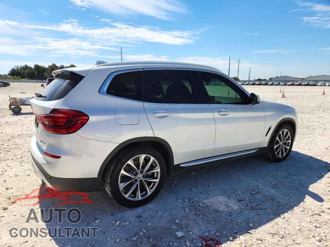 BMW X3 2019 - 5UXTR7C53KLF33370