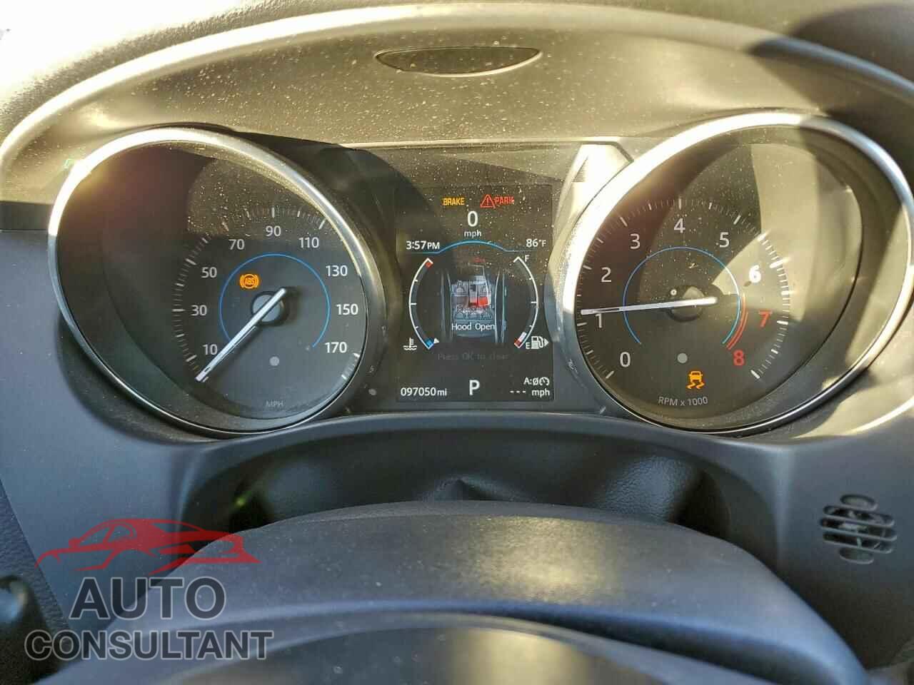 JAGUAR XE 2017 - SAJAD4BG5HA975952
