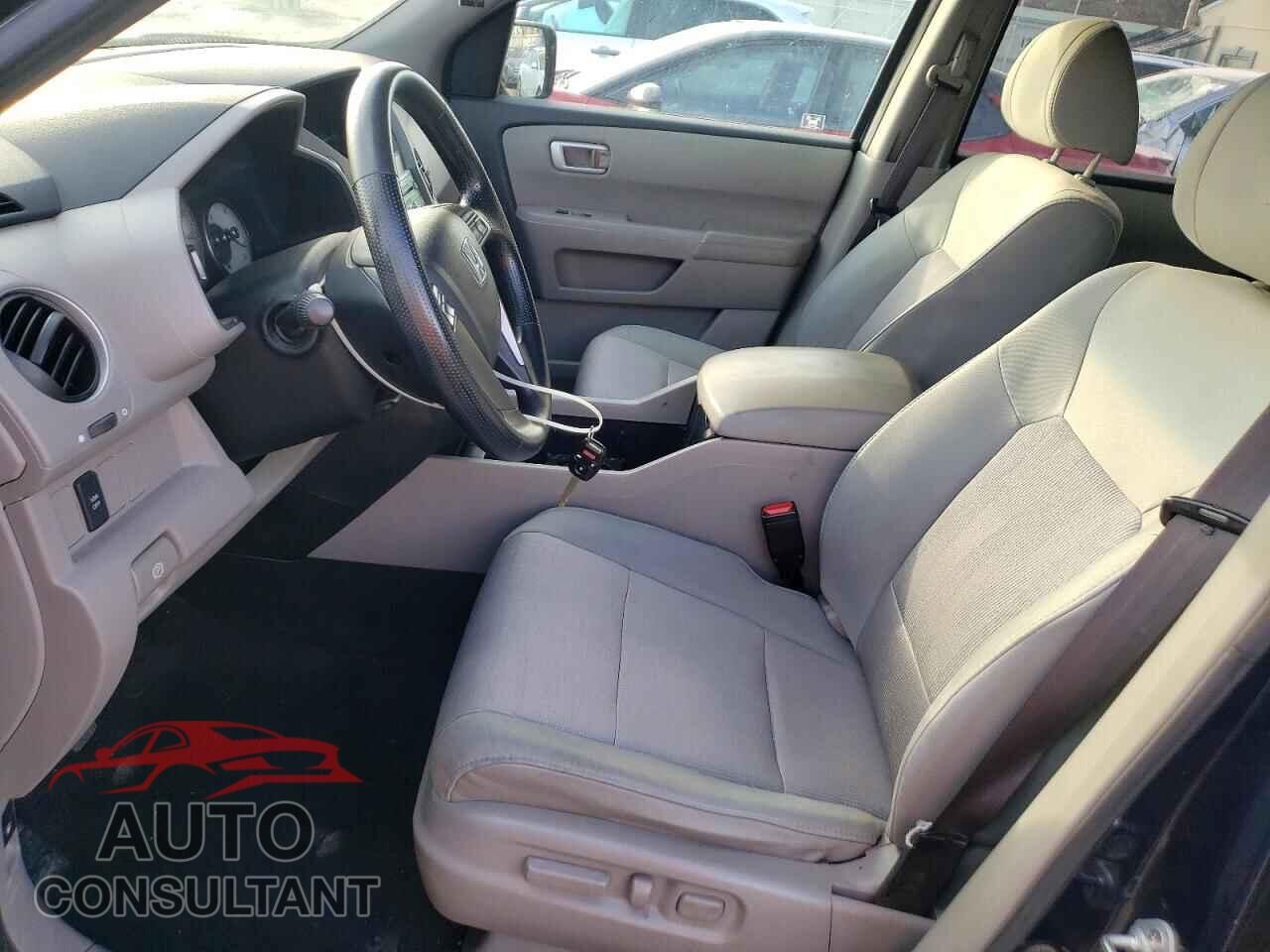 HONDA PILOT 2011 - 5FNYF4H41BB067517