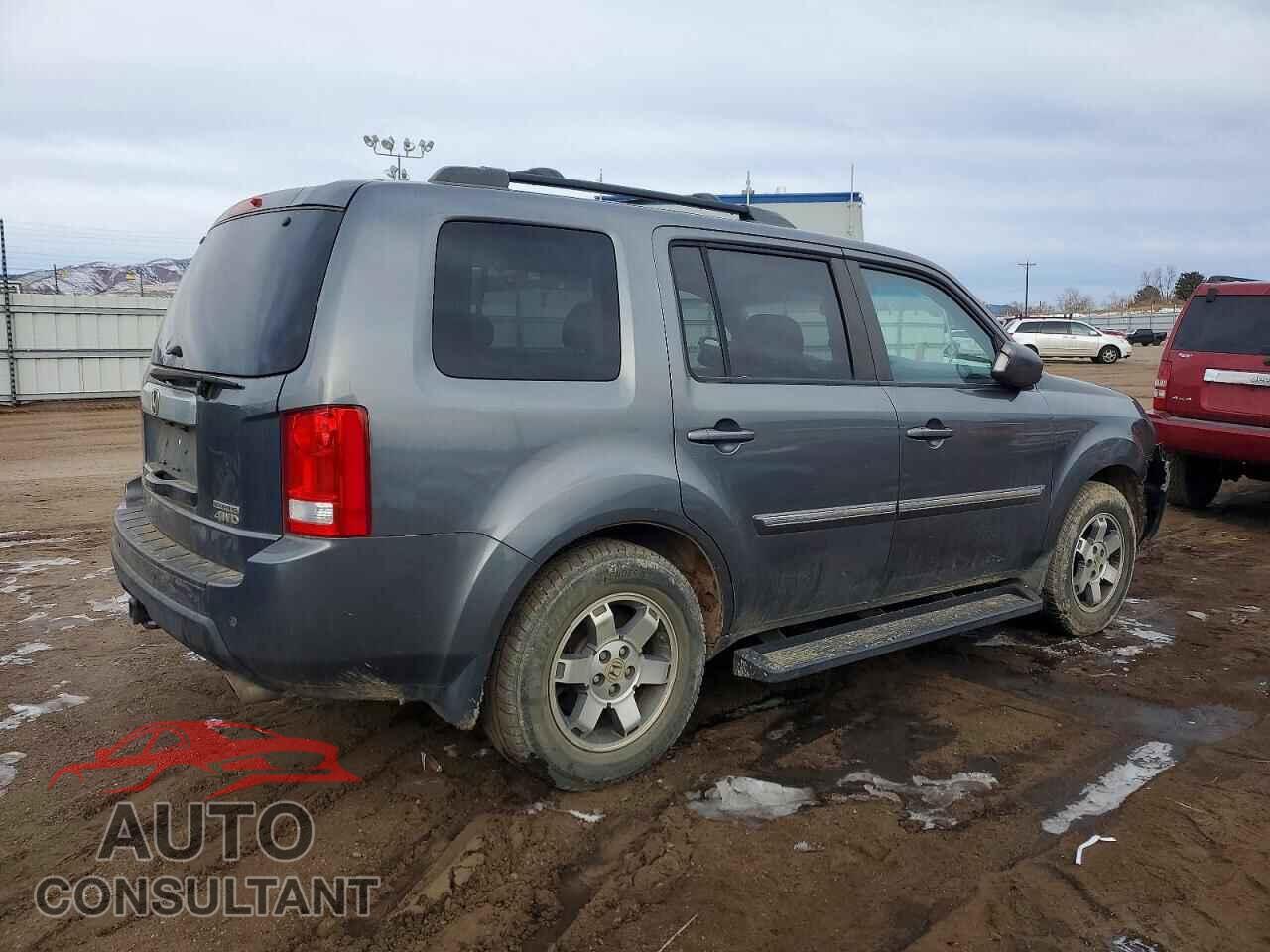 HONDA PILOT 2011 - 5FNYF4H95BB015397