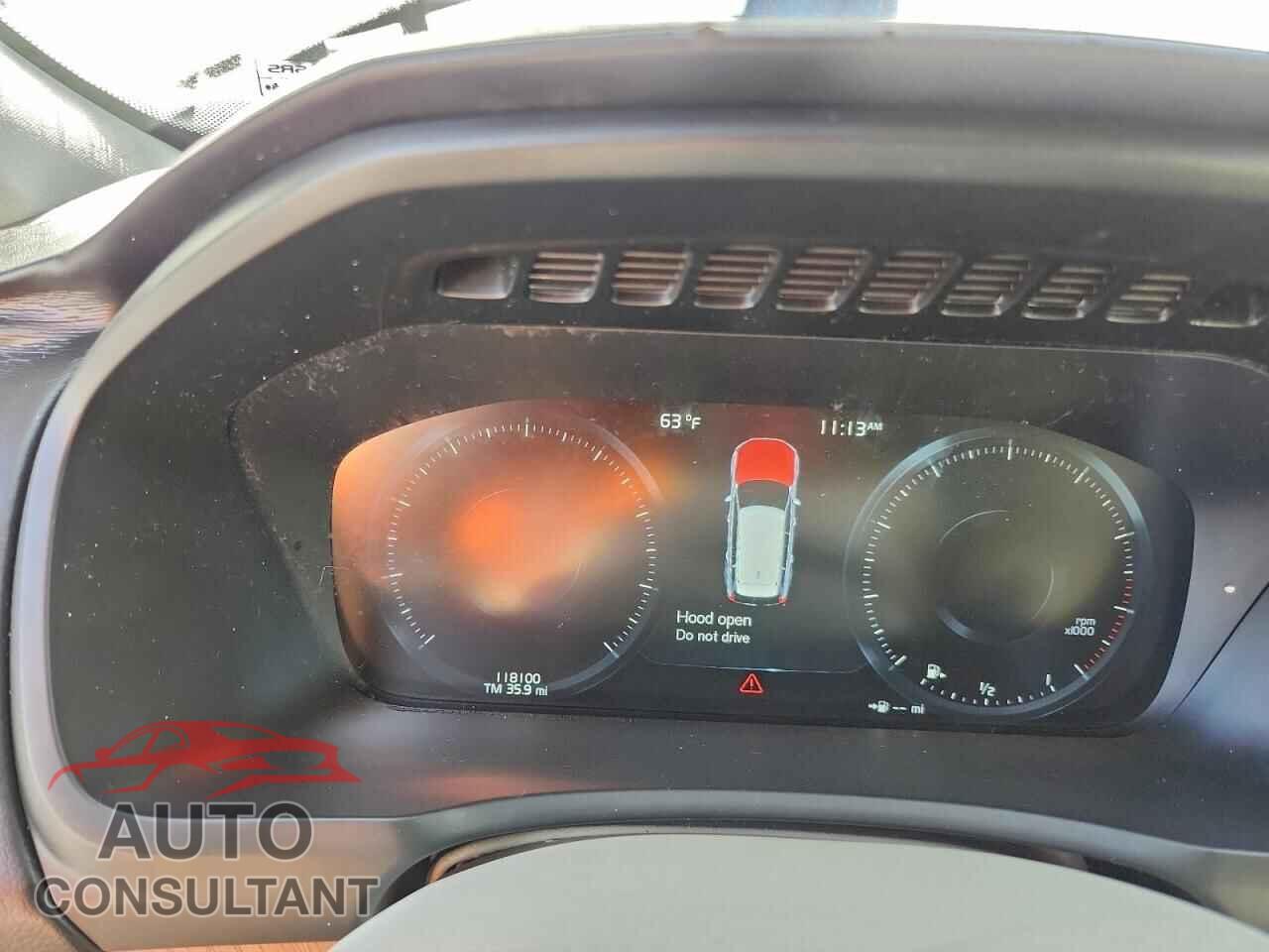VOLVO XC90 2017 - YV4A22PL0H1133886