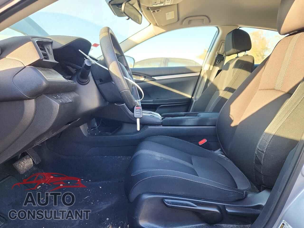HONDA CIVIC 2017 - 2HGFC2F66KH560100