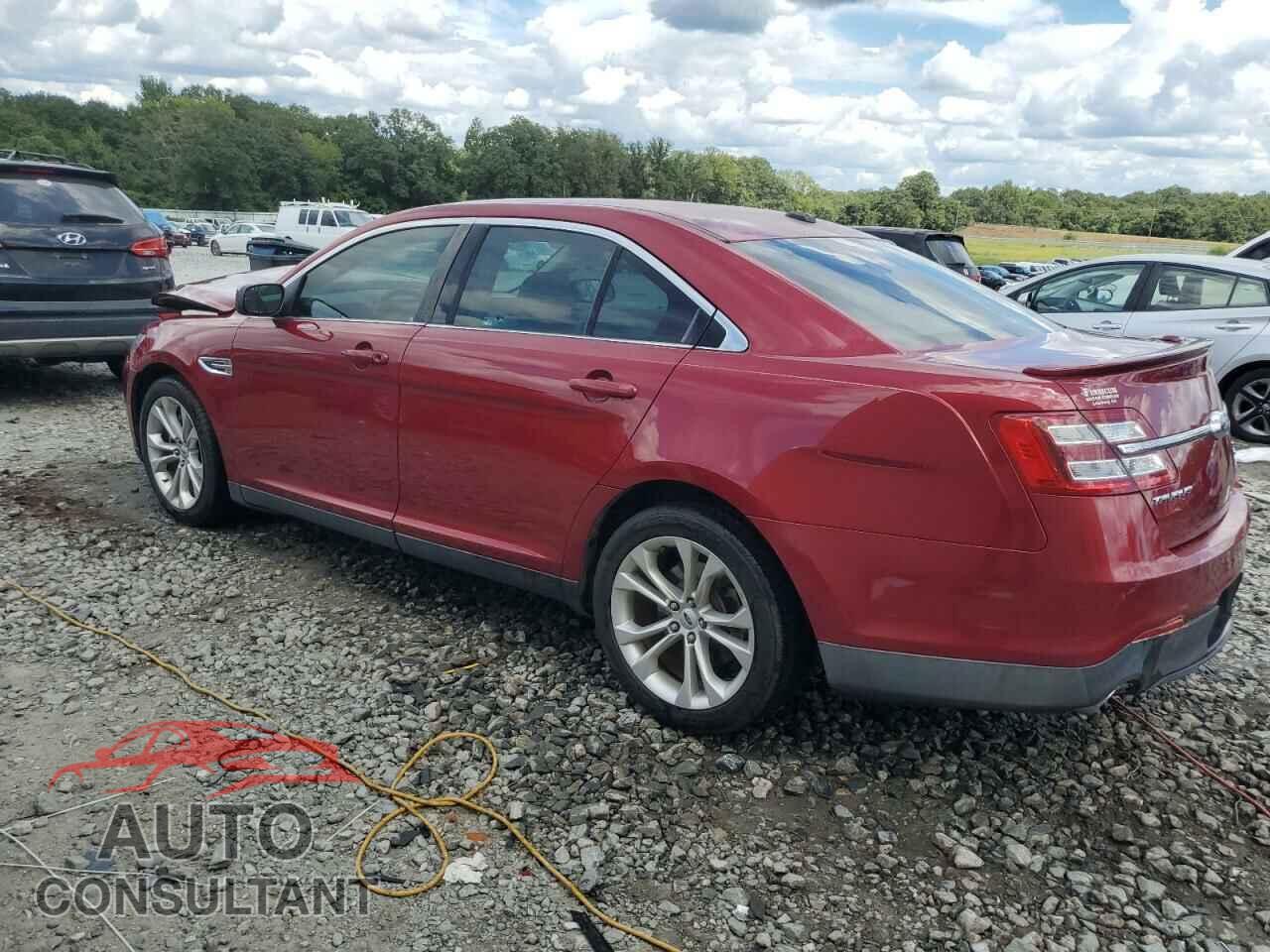 FORD TAURUS 2013 - 1FAHP2E84DG214436