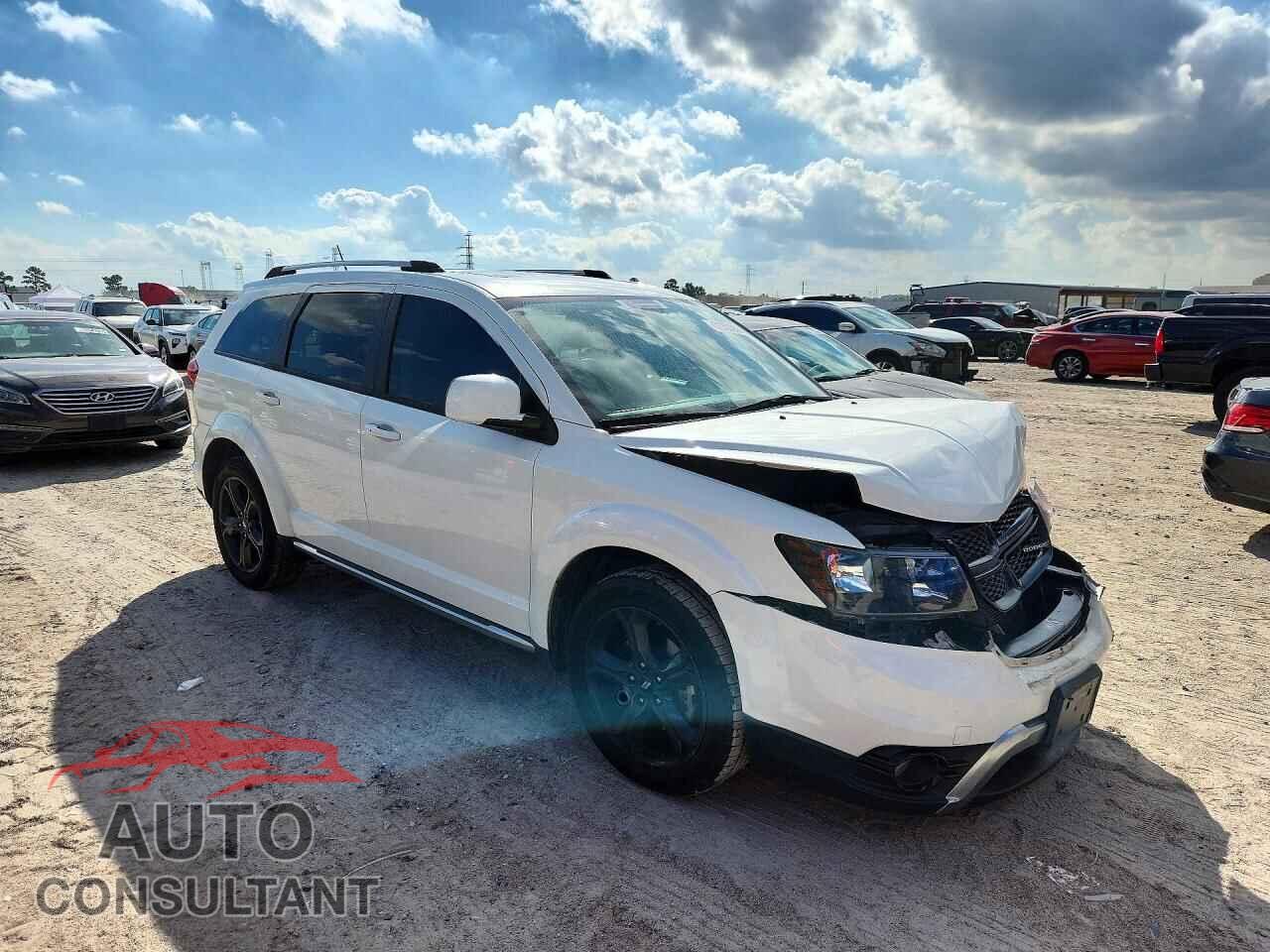DODGE JOURNEY 2018 - 3C4PDCGB2JT277362