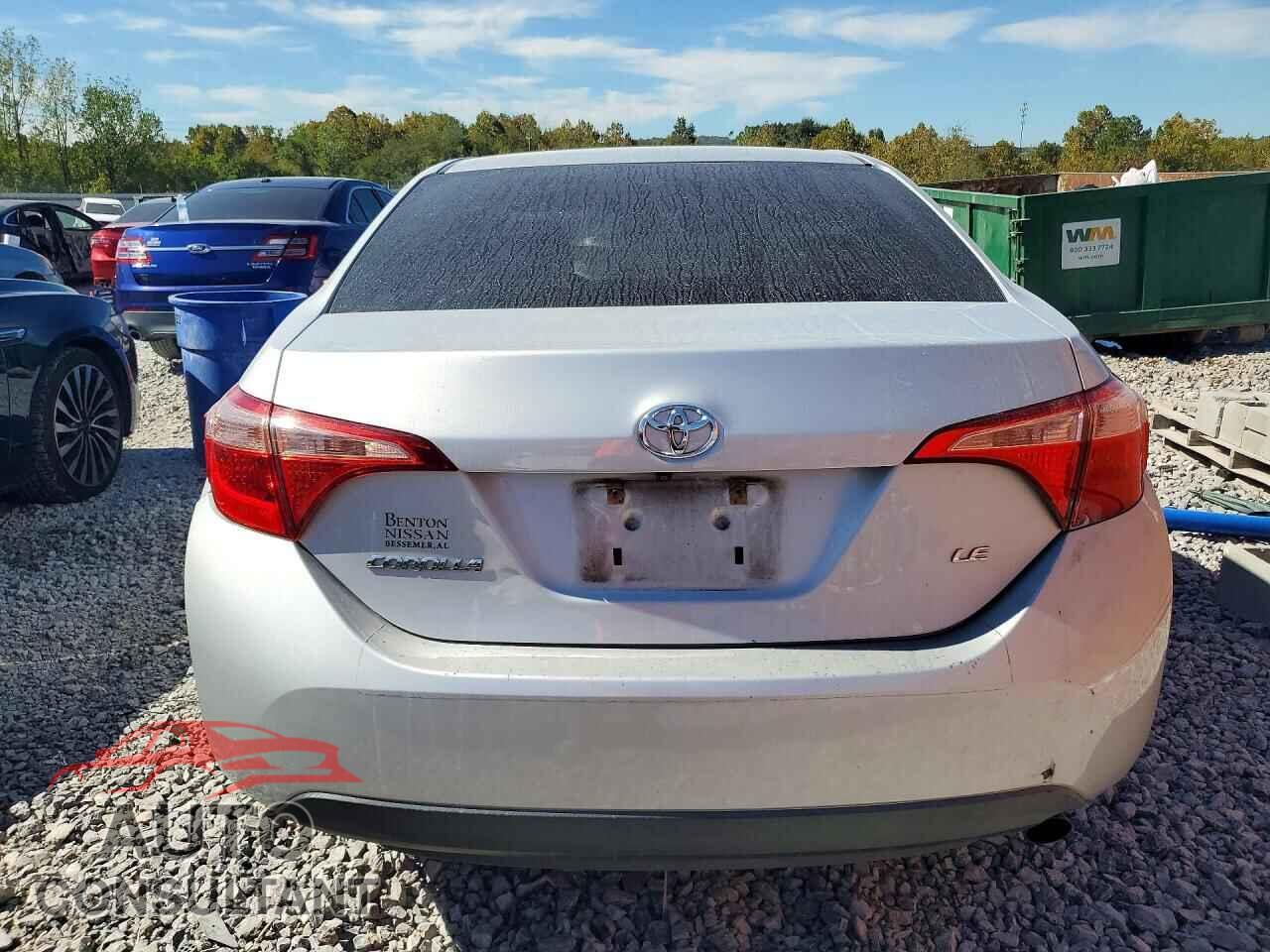 TOYOTA COROLLA 2017 - 2T1BURHE4HC916862