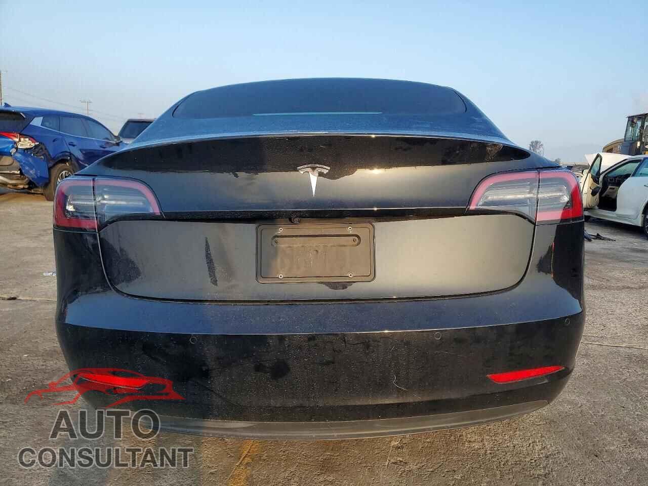 TESLA MODEL 3 2021 - 5YJ3E1EA6MF851362