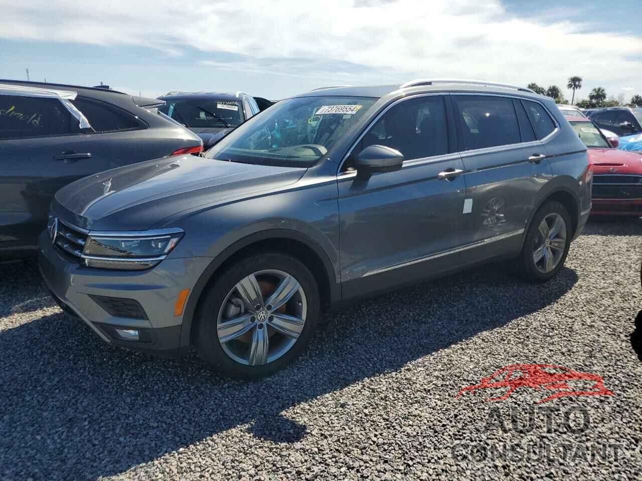 VOLKSWAGEN TIGUAN 2018 - 3VV5B7AX2JM114151