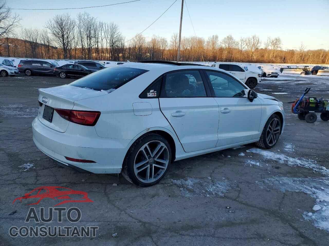 AUDI A3 2017 - WAUAUGFF8H1028063