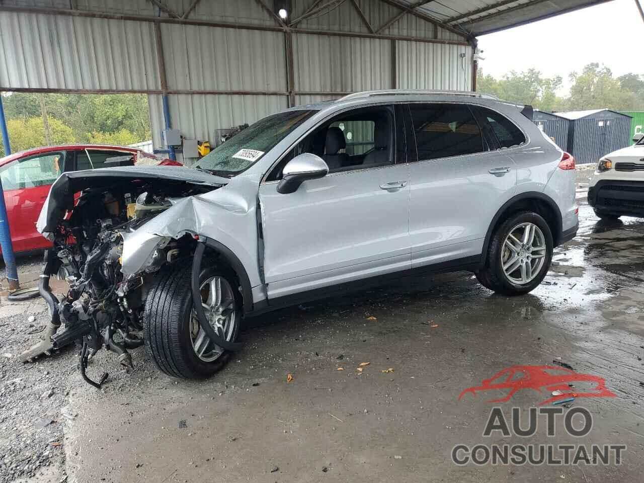 PORSCHE CAYENNE 2016 - WP1AB2A2XGLA93014