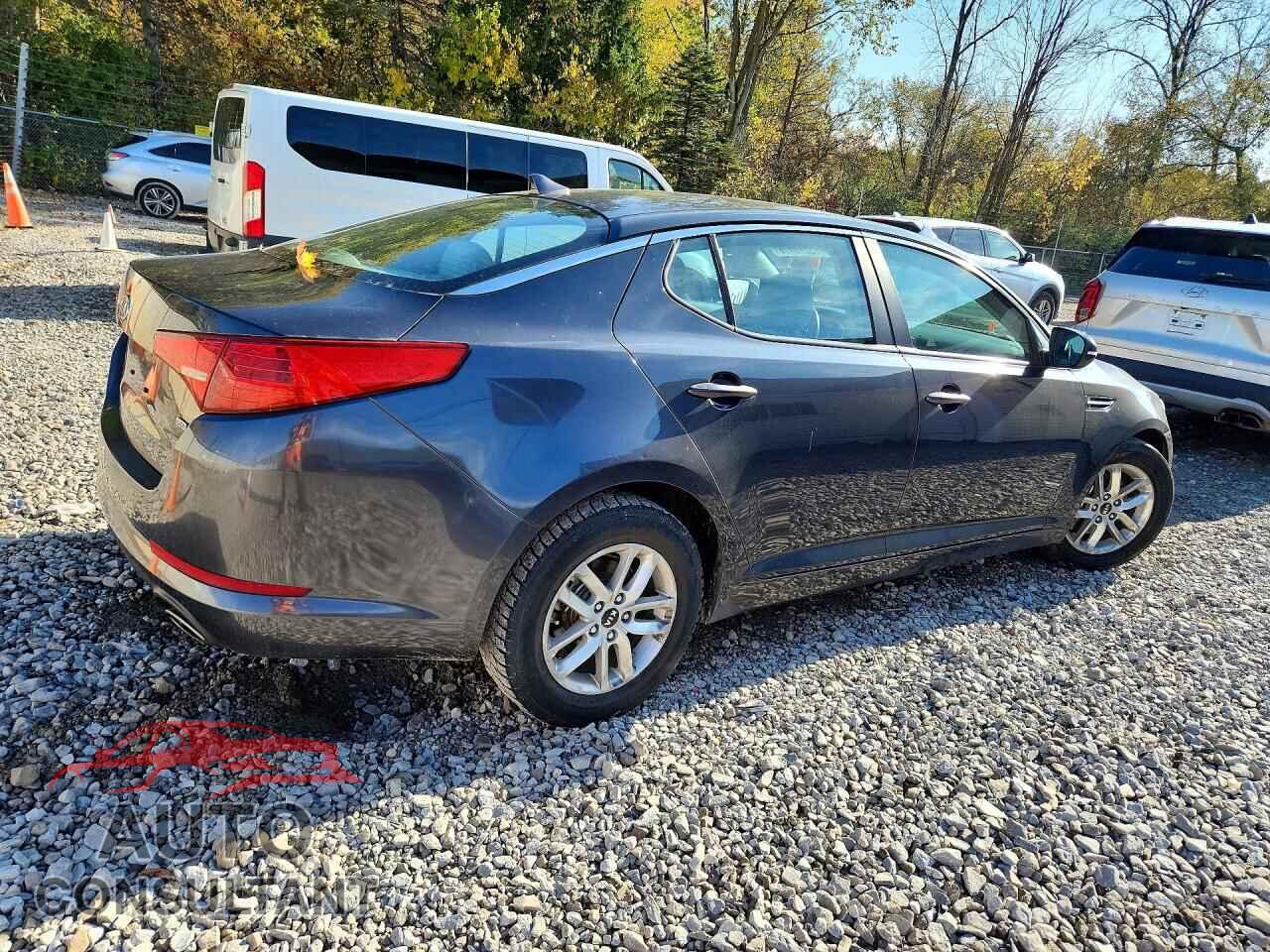 KIA OPTIMA 2011 - KNAGM4A73B5055504