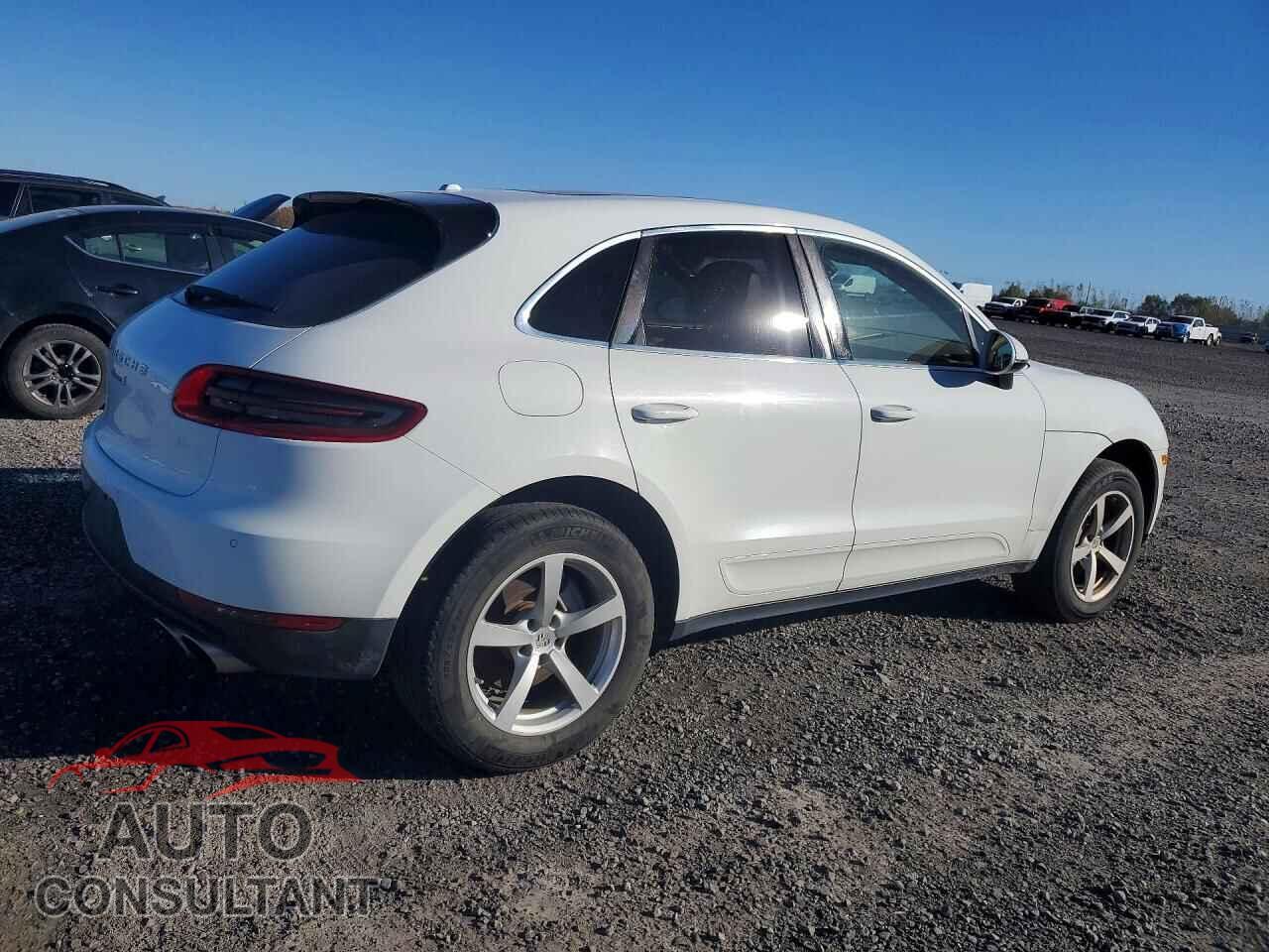 PORSCHE MACAN 2015 - WP1AB2A54FLB51675