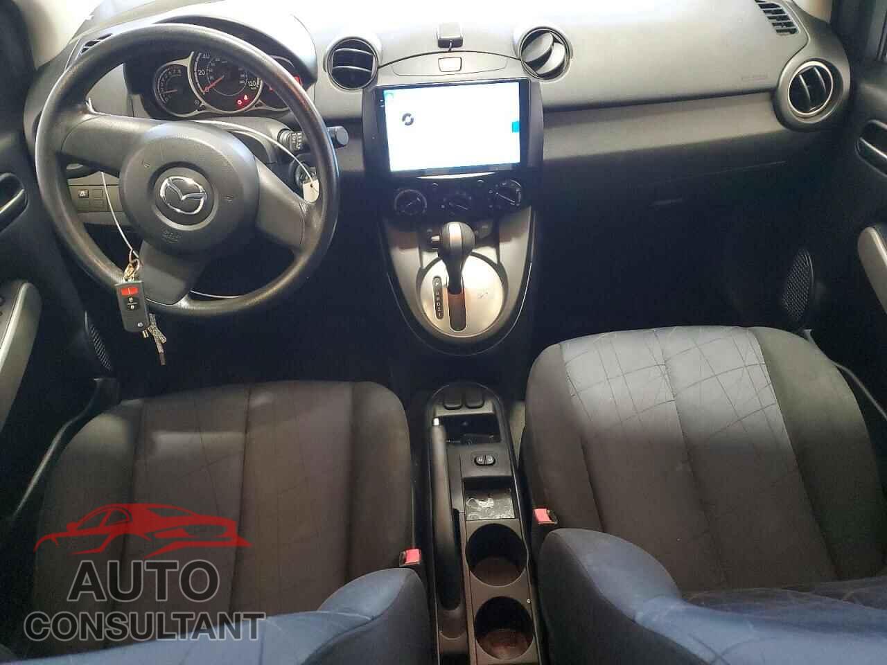 MAZDA 2 2012 - JM1DE1KZ5C0137105