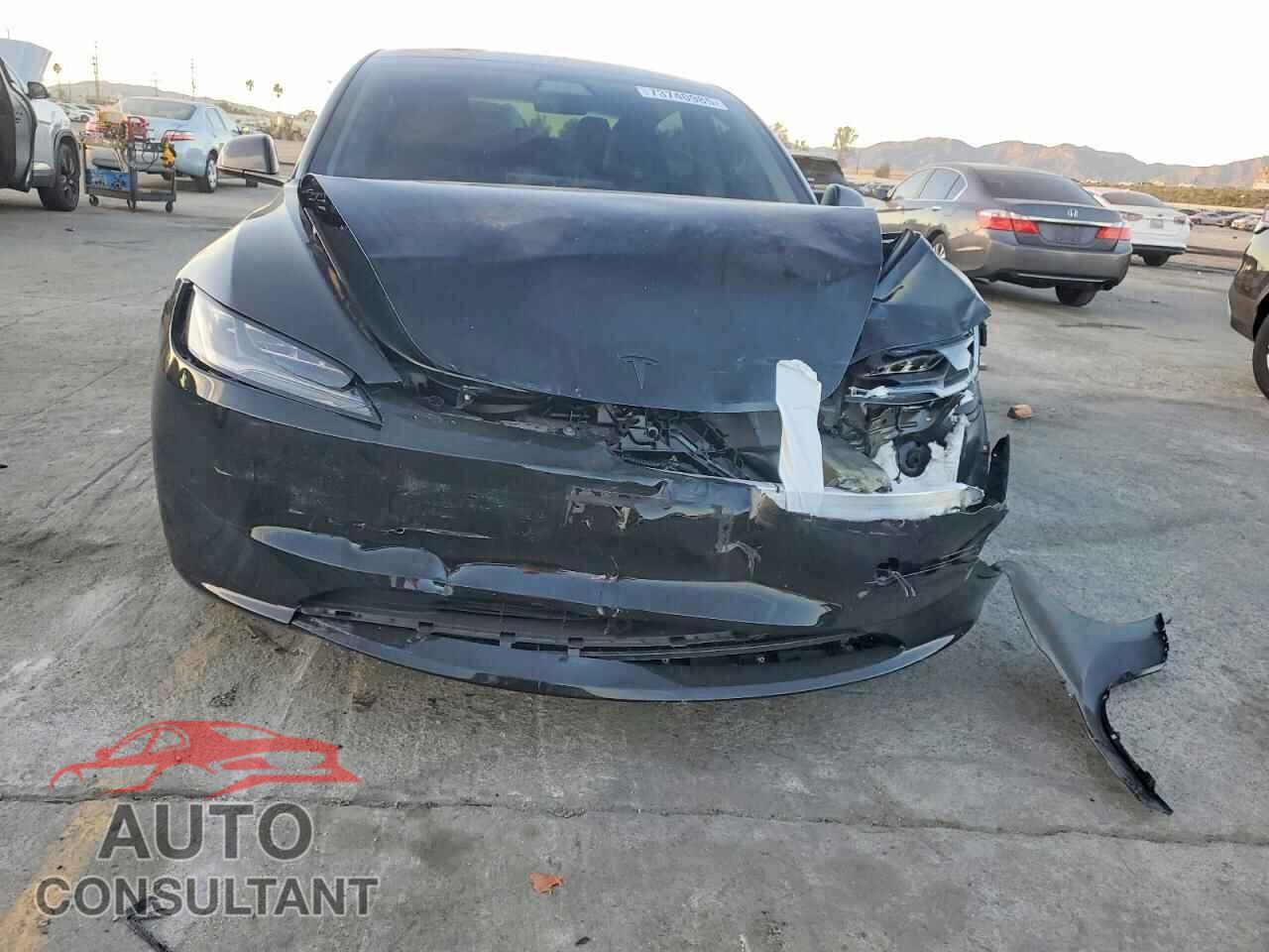 TESLA MODEL 3 2025 - 5YJ3E1EA3SF011391