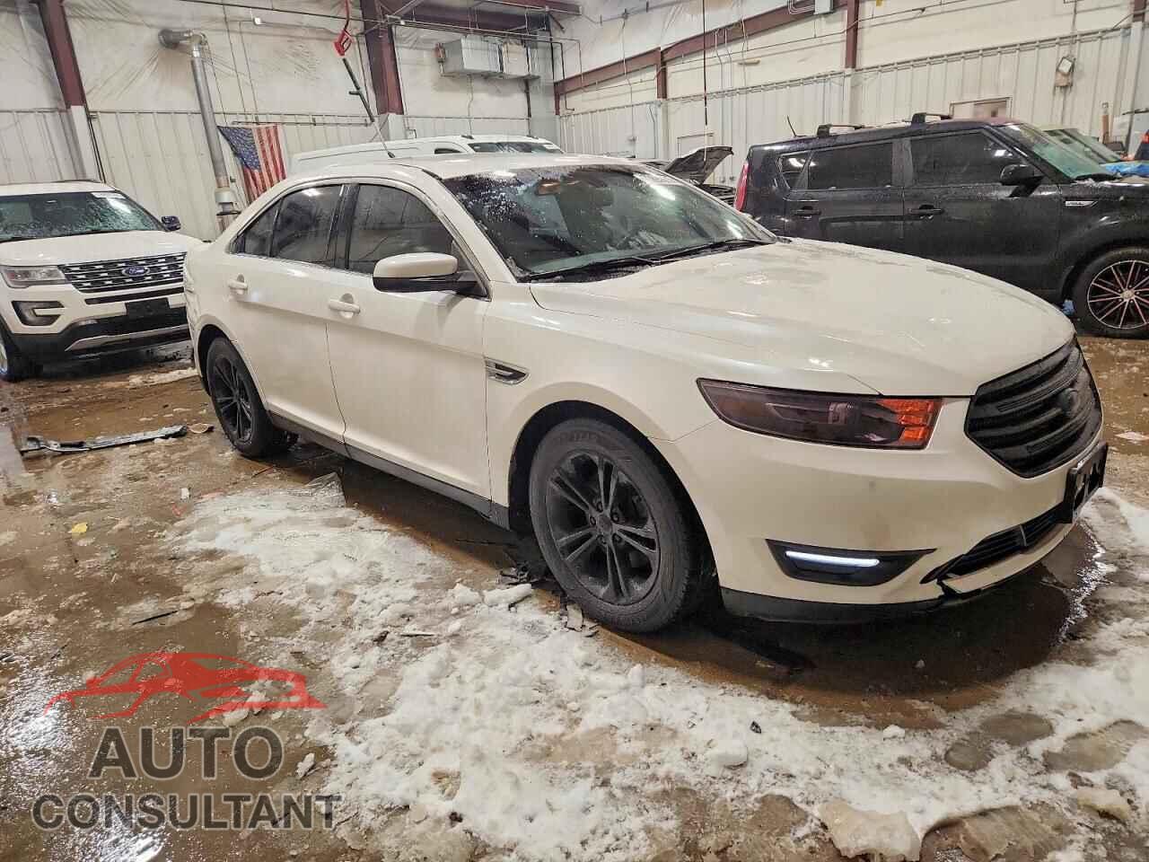 FORD TAURUS 2013 - 1FAHP2E93DG200875